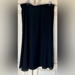 Peter Nygard Elegant Black Skirt. Doubled over sheer panels sz 12 (10/12) EUC
